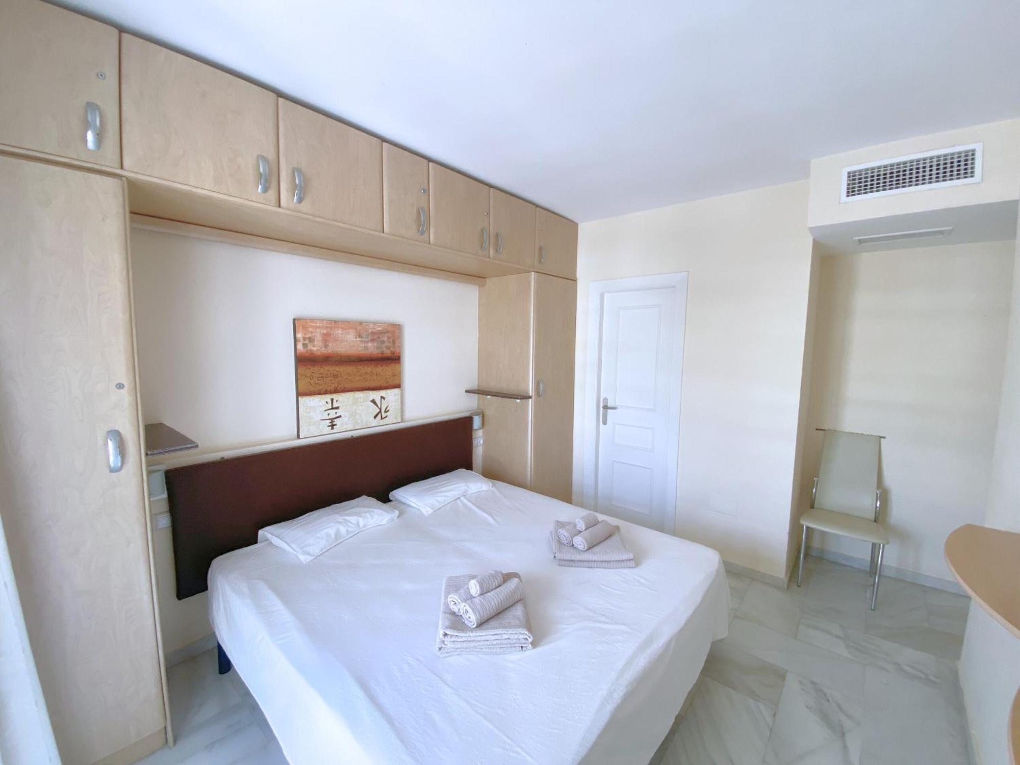 Harbour Penthouse With Big Terrace And Sea View Benalmádena