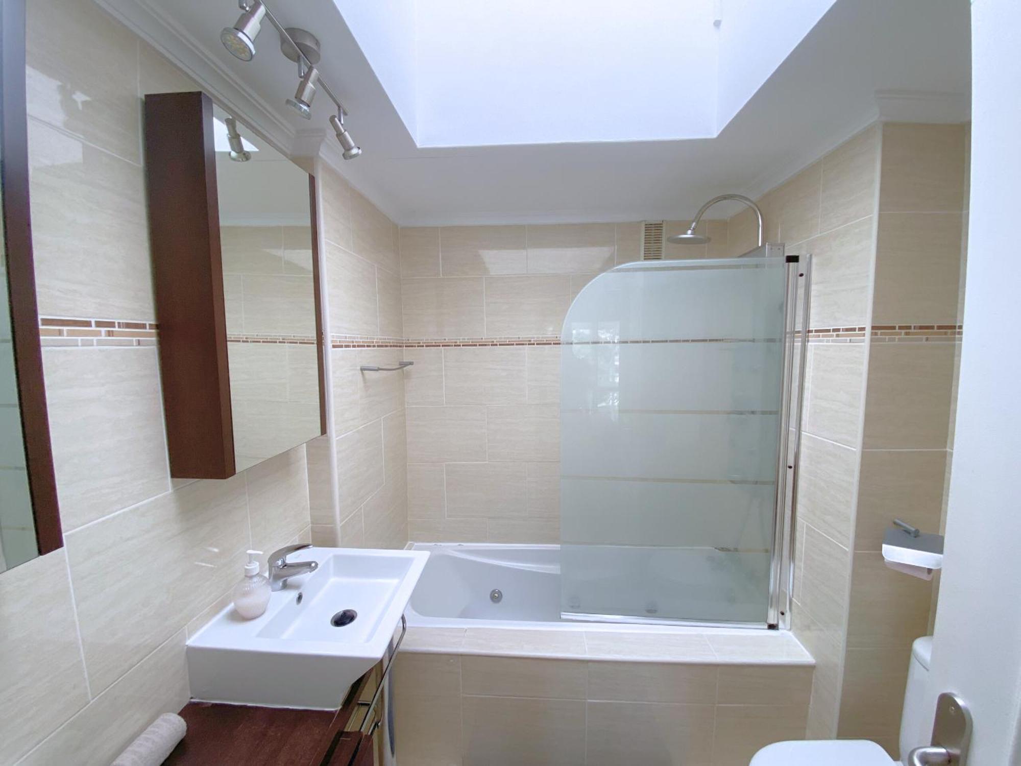 Harbour Penthouse With Big Terrace And Sea View Benalmádena